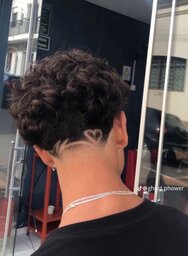 GDP,,ruiva,b
