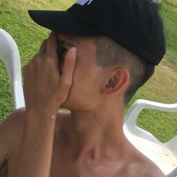 Hideki amor<3