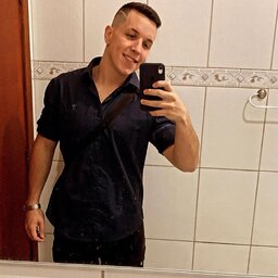 lucas1052
