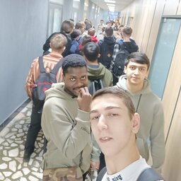 sEmzZ-