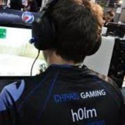 HOLM99