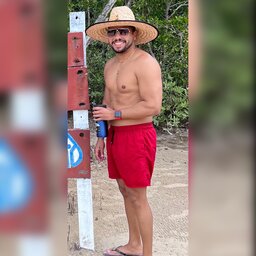 Carlos#000372