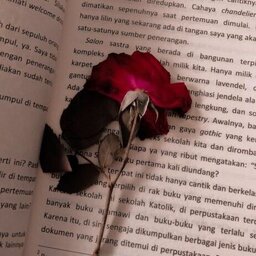Rose~~
