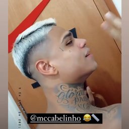 LITLE HAIR