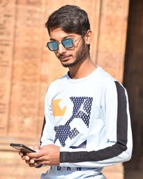 Mzkhan
