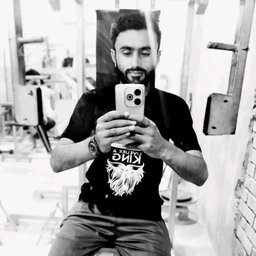 Zeeshan 18™