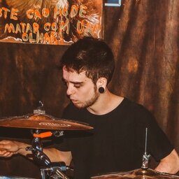 Maiky Douglas Laureth