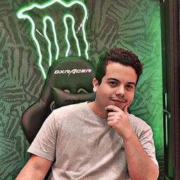 Caio Oliveira Moreira