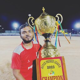 Cricketer_in_fature27