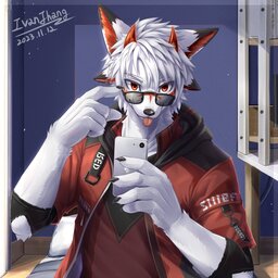 Azzy Fox Oliveira Lobos