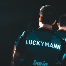 LucKyMaNN