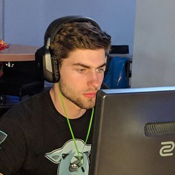 Robert0o