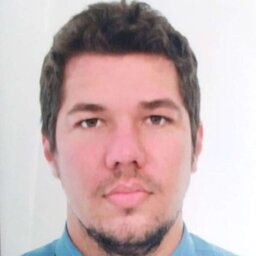 Lirio Vezaro